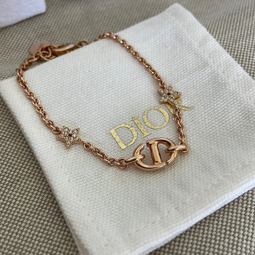 Dior rose gold star bracelet - Picture 4 of 5